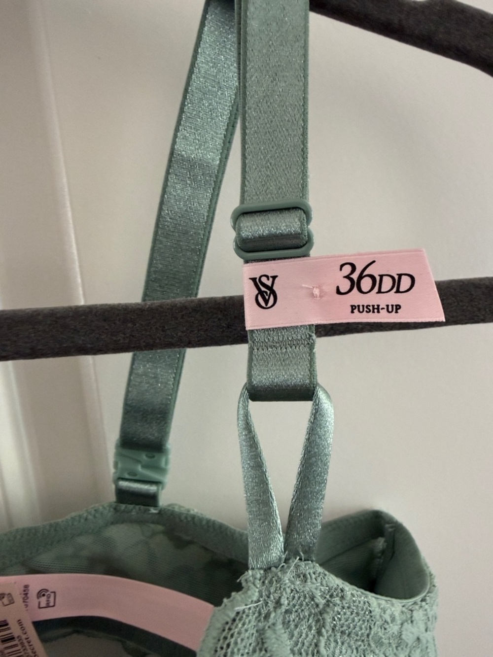 Victoria's Secret Sage Green Lace Push-Up Bra - Picture 2 of 4